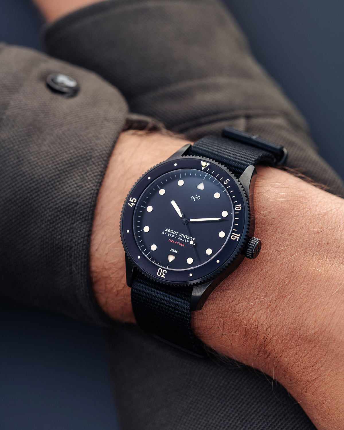 About Vintage - 1926 At'sea, All Black / Black Vintage