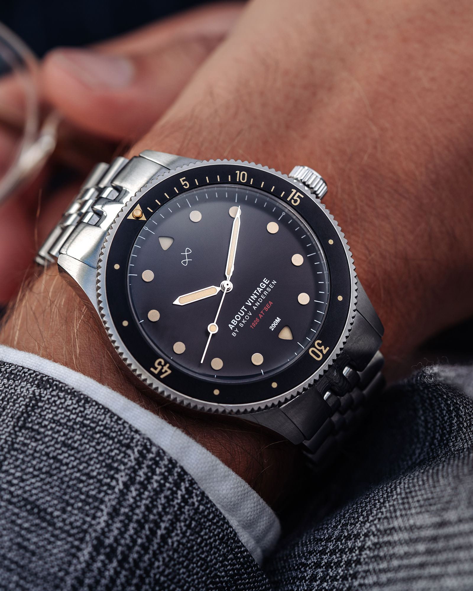1926 At'sea, Steel / Black Vintage