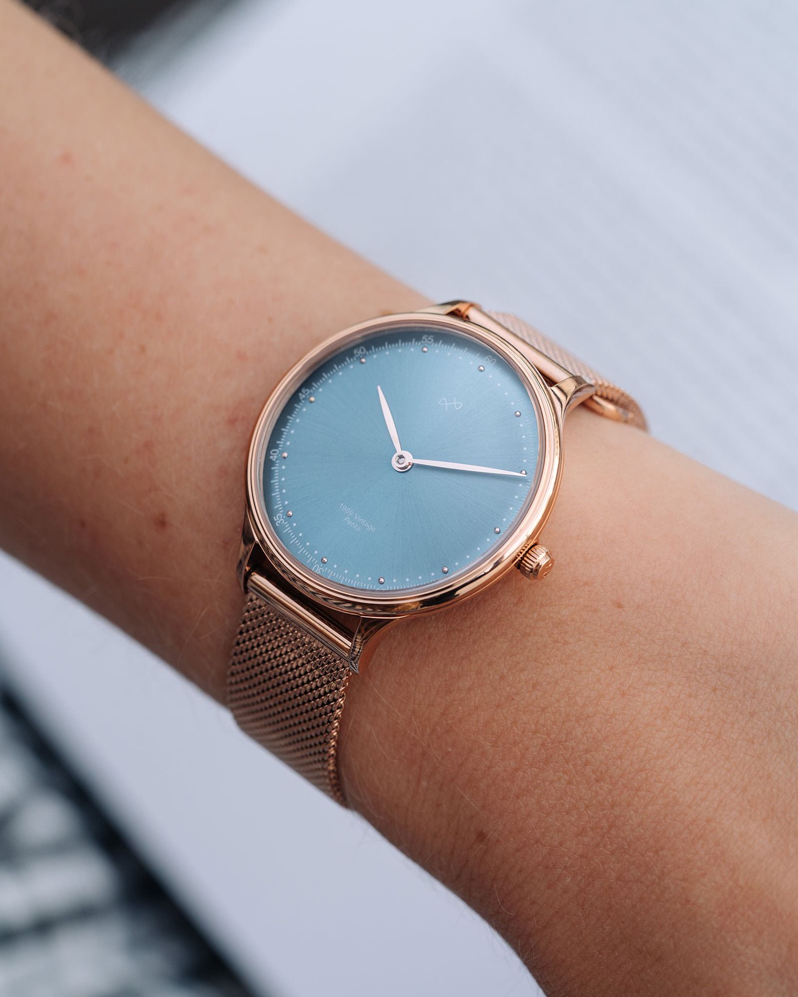 1969 Petite, Rose Gold / Blue Sunray
