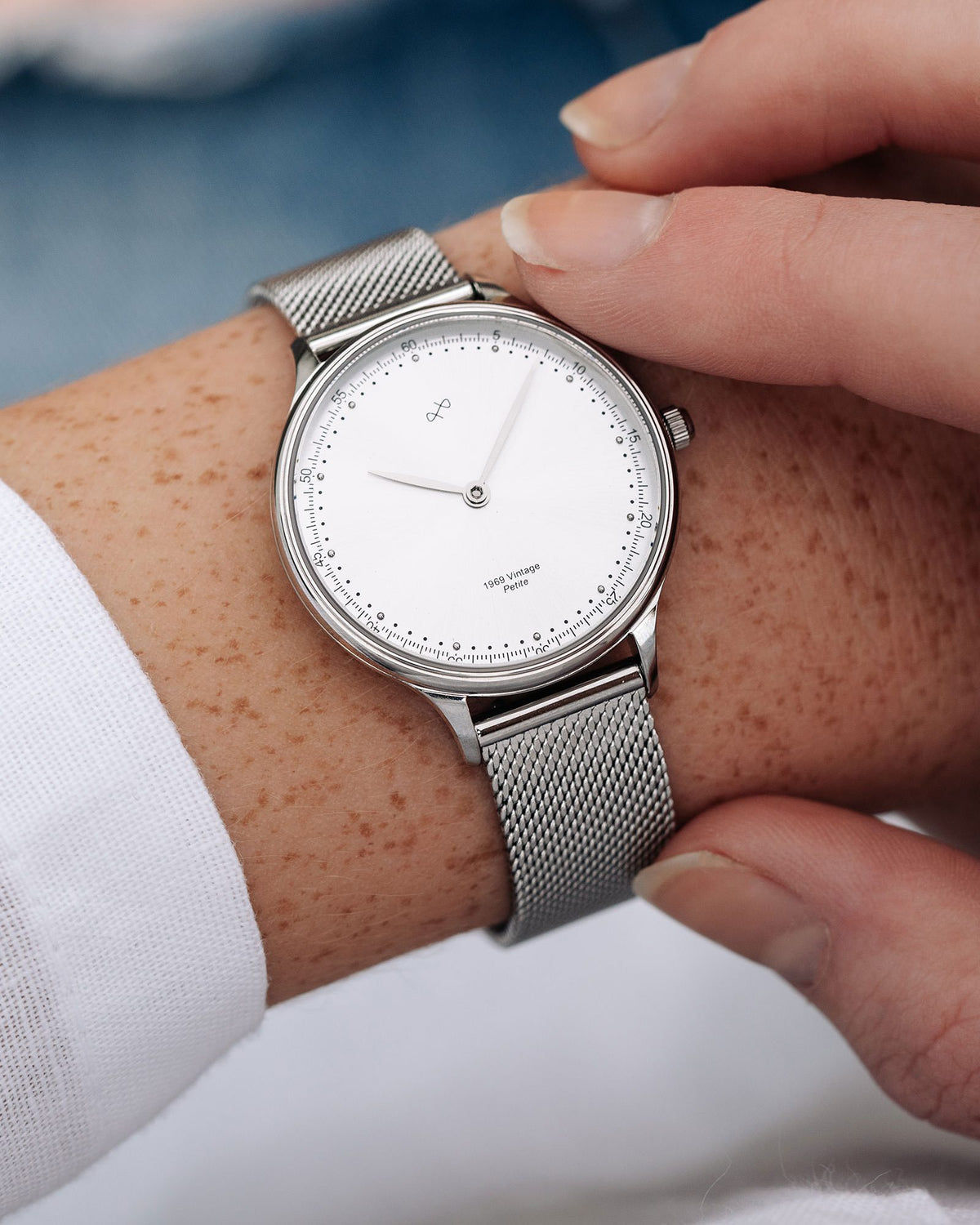 About Vintage - 1969 Petite, Steel / Silver #Strap_Mesh Steel