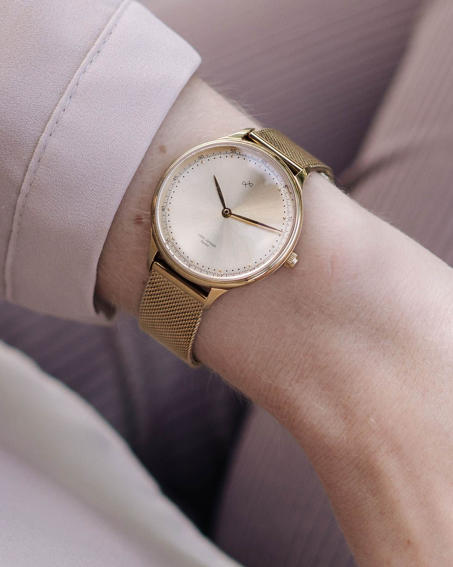 1969 Petite, Gold / Gold Sunray
