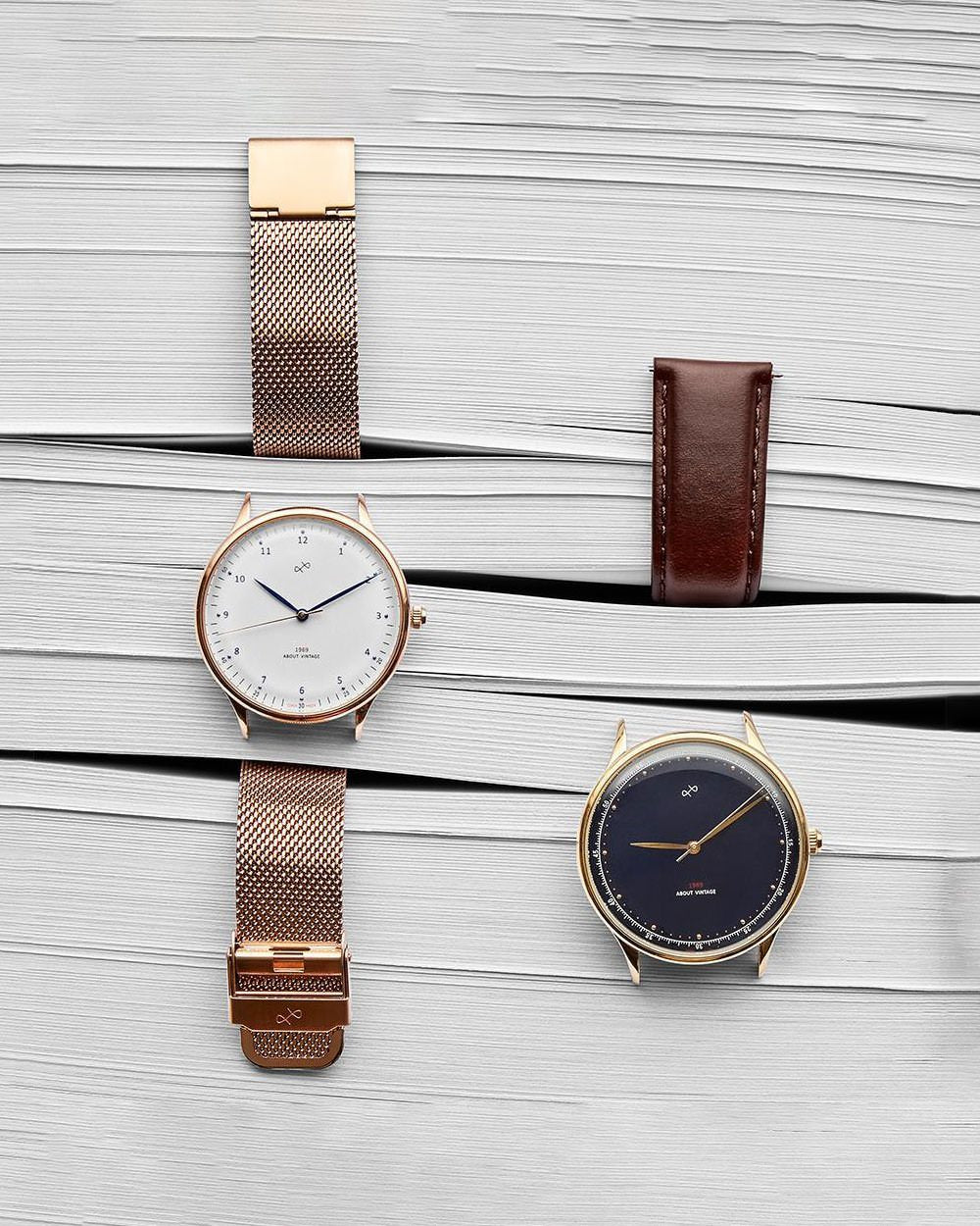 About Vintage - 1969 Vintage, Rose Gold / White