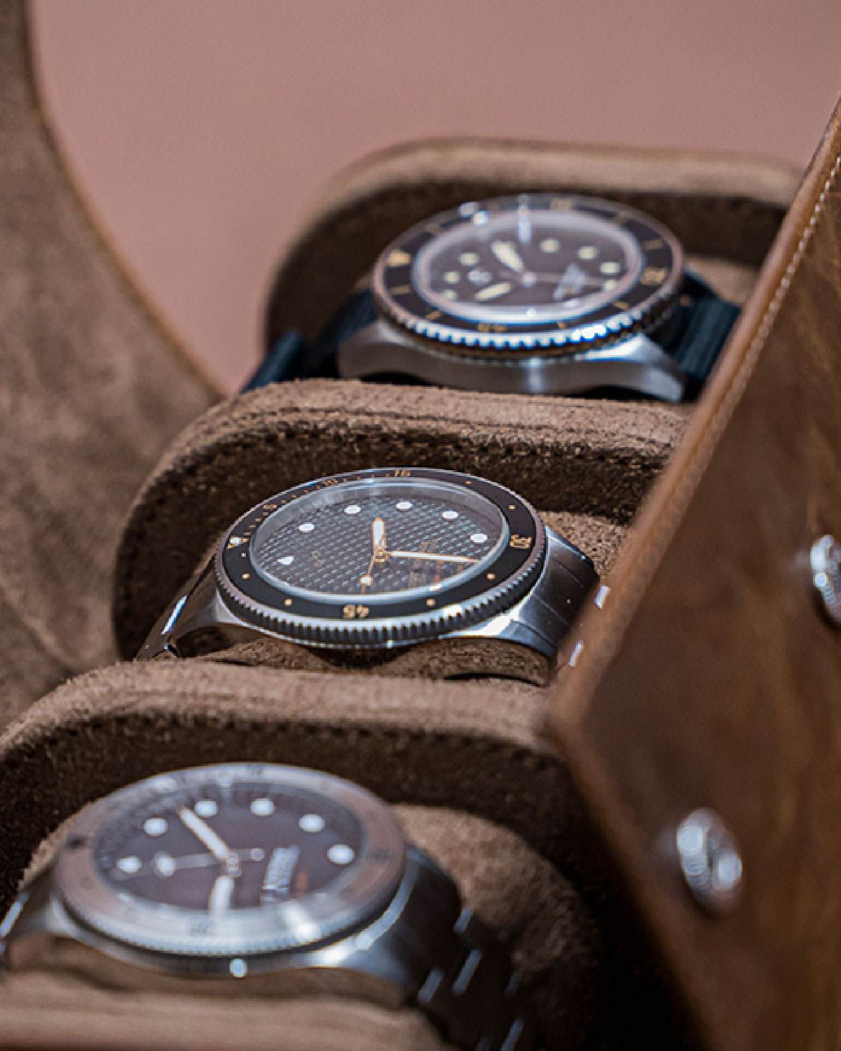 About Vintage - Watch Roll - Brown