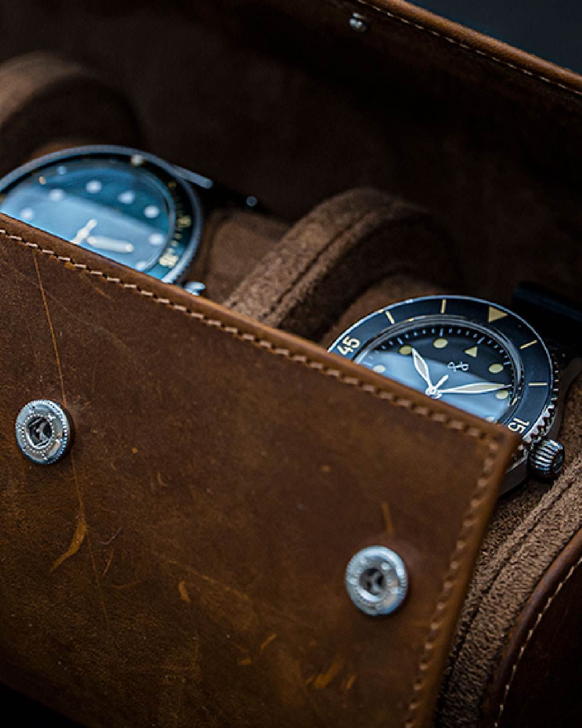 About Vintage - Watch Roll - Brown