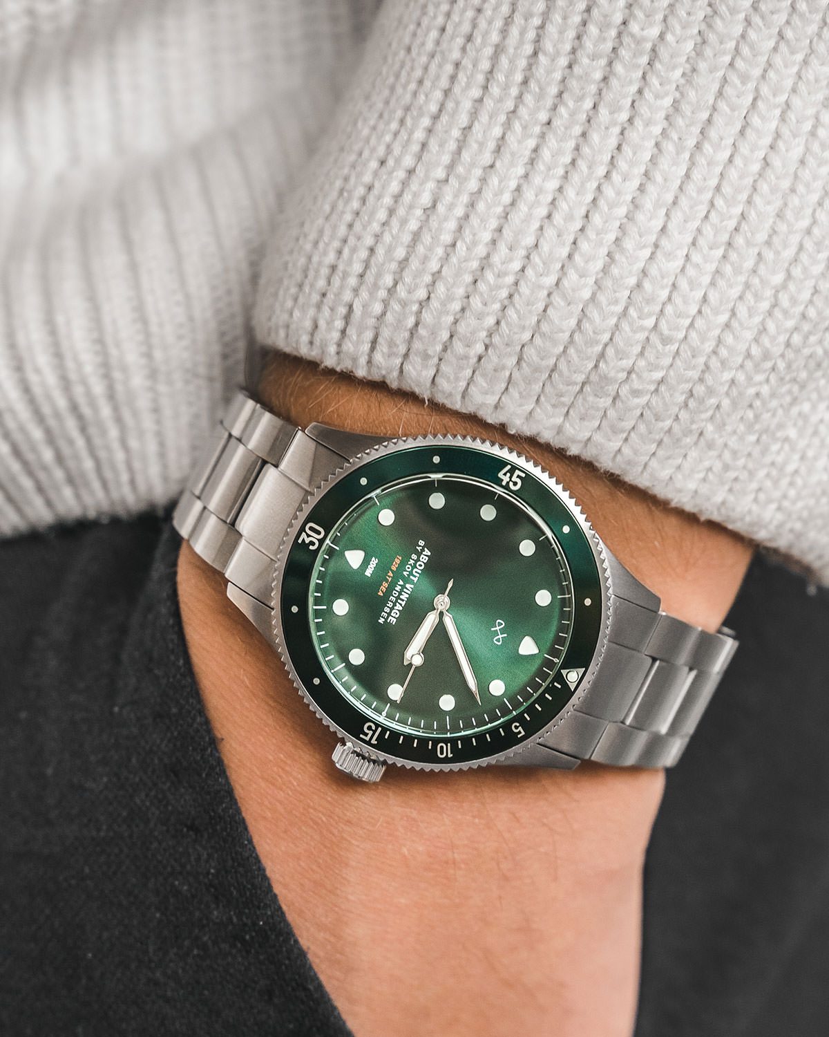 1926 At'sea, Steel / Green Sunray