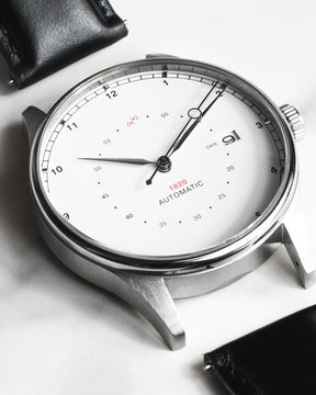 1820 Automatic, Steel / White