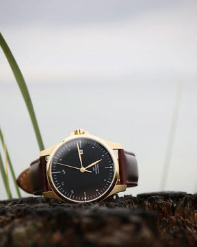 1971 Automatic, Gold / Black - Swiss Made